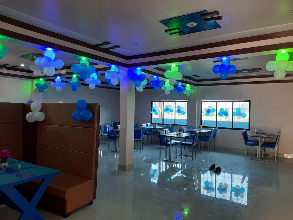 Hotel Blue Diamond Bahraich Экстерьер фото